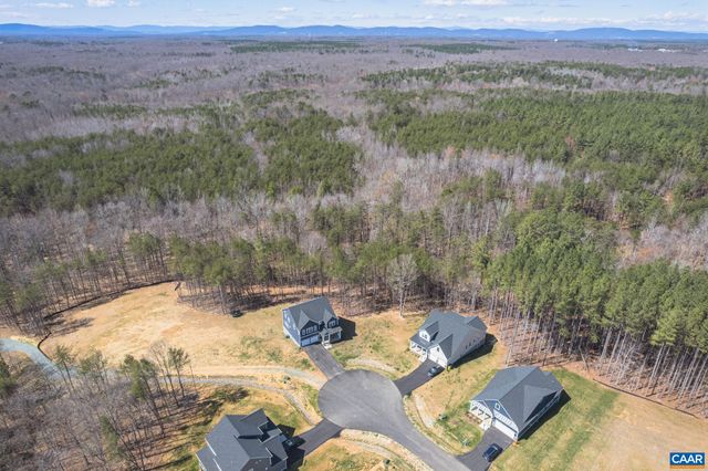 1 WHISPERWOOD CT, Troy, VA 22974