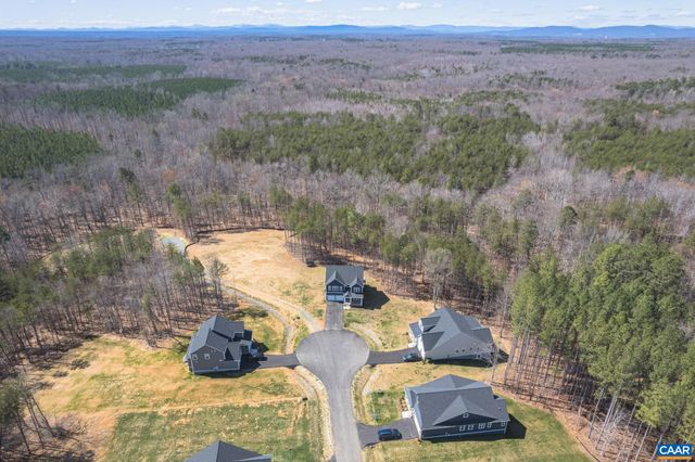 1 WHISPERWOOD CT, Troy, VA 22974