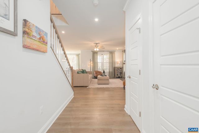 1 WHISPERWOOD CT, Troy, VA 22974