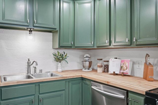 53 Walter Street, Madison, WI 53714