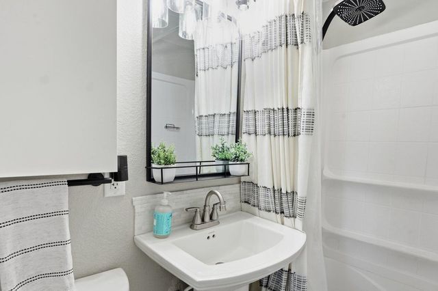 53 Walter Street, Madison, WI 53714