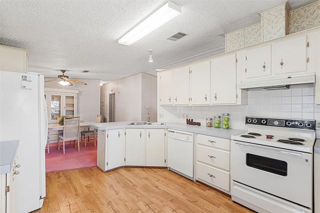 6002 GRAND OAKS DRIVE SE, Winter Haven, FL 33884