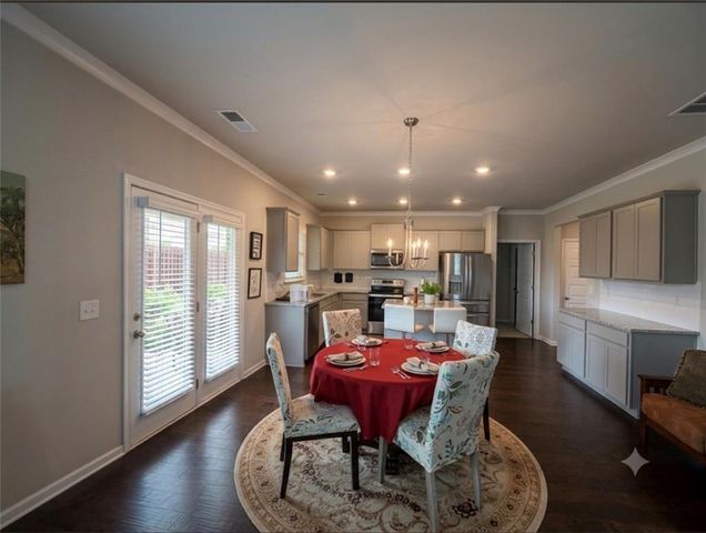 1493 Harlequin Way, Stockbridge, GA 30281