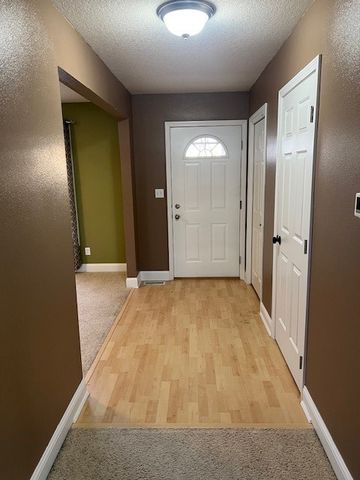 839 Poe Avenue, Ames, IA 50014