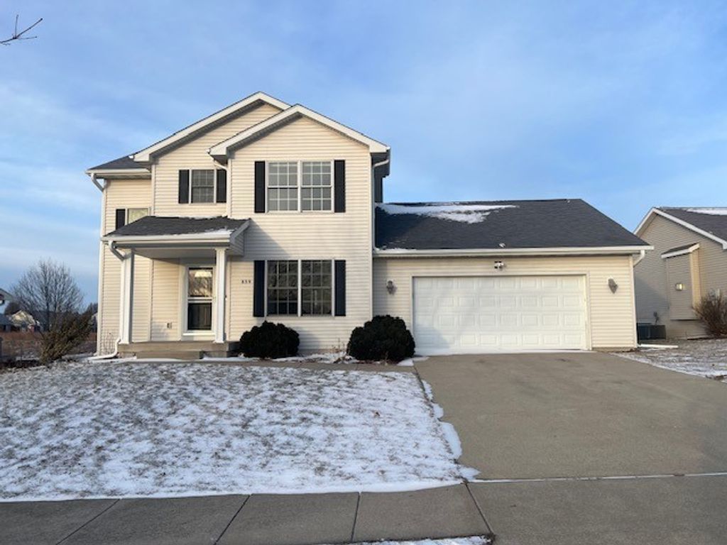 839 Poe Avenue, Ames, IA 50014