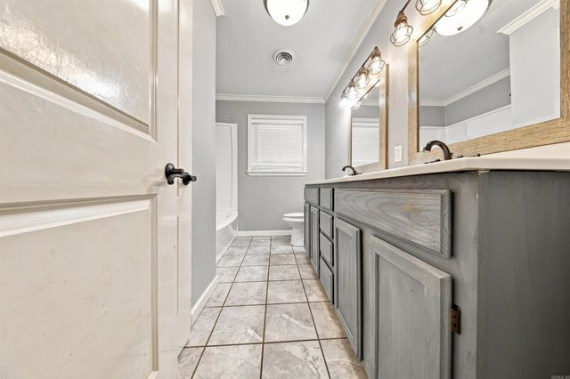 2159 Hickory Street, Conway, AR 72034