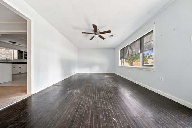 2159 Hickory Street, Conway, AR 72034