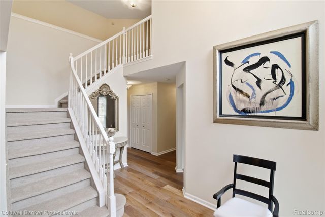 2891 Greenbrooke Lane, West Bloomfield Charter Township, MI 48324