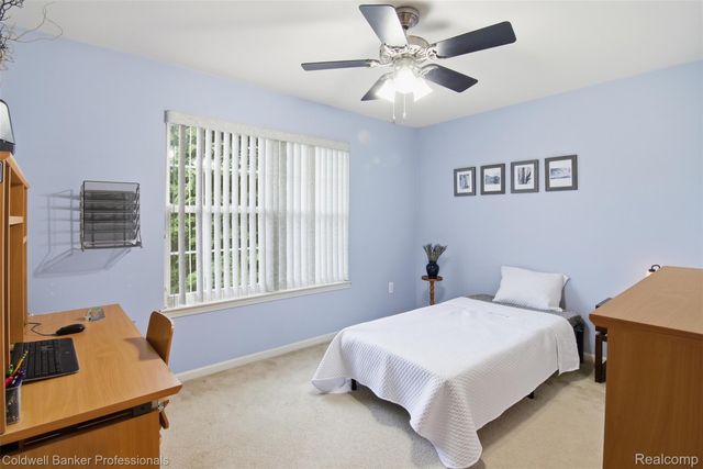 2891 Greenbrooke Lane, West Bloomfield Charter Township, MI 48324