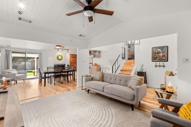 4705 BROOKWOOD Street NE, Albuquerque, NM 87109