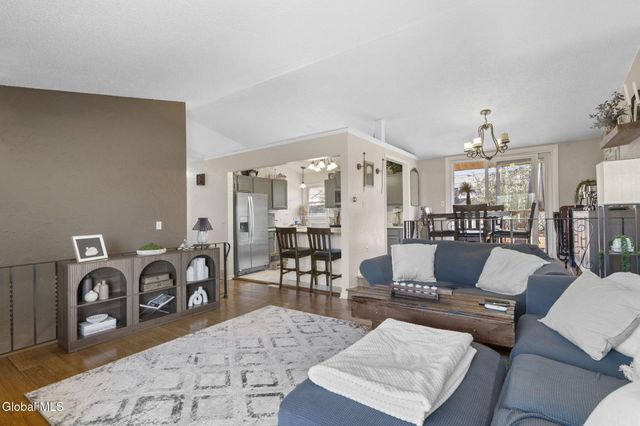 87 Ormond Street, Albany, NY 12203