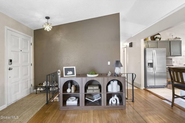 87 Ormond Street, Albany, NY 12203