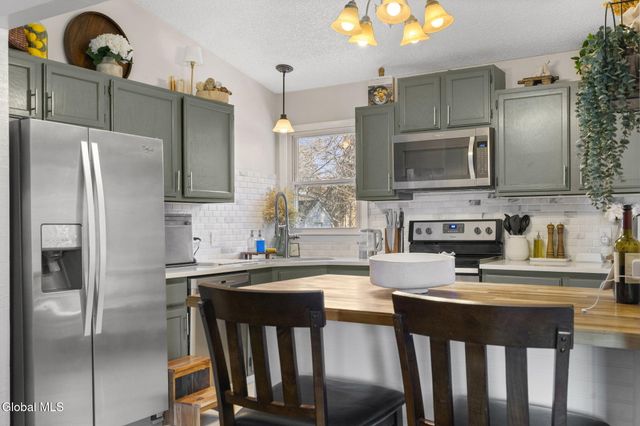 87 Ormond Street, Albany, NY 12203