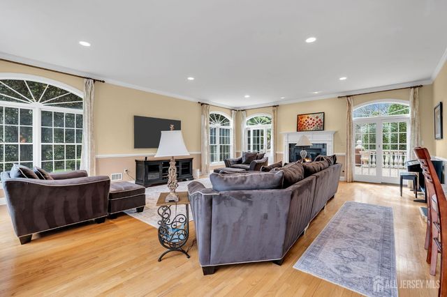 31 Hillcrest Drive, Colts Neck, NJ 07722