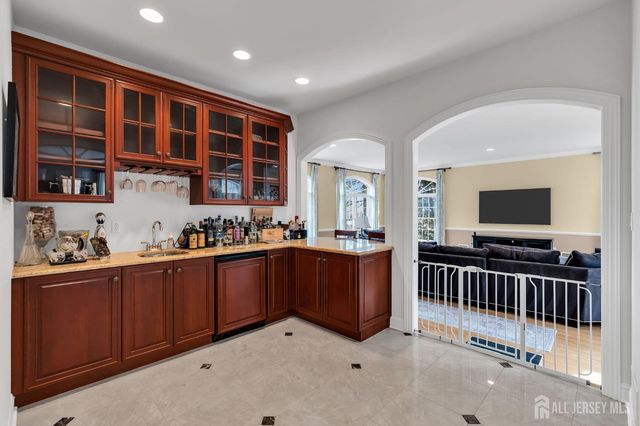 31 Hillcrest Drive, Colts Neck, NJ 07722