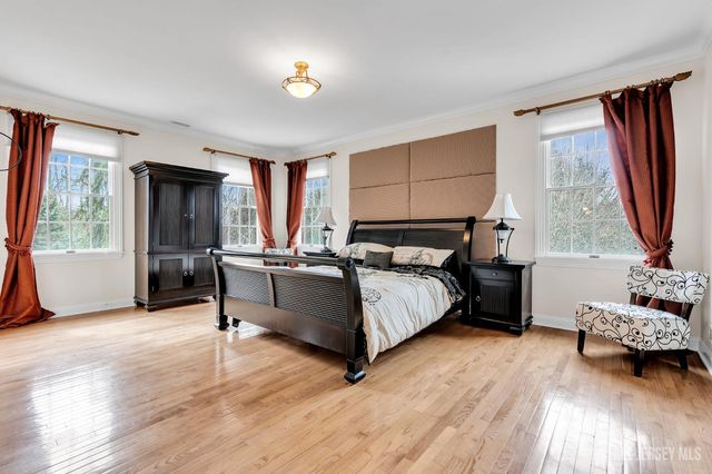 31 Hillcrest Drive, Colts Neck, NJ 07722