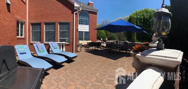 31 Hillcrest Drive, Colts Neck, NJ 07722