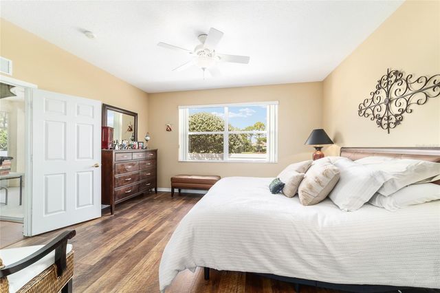 9458 SW 93RD LOOP, Ocala, FL 34481