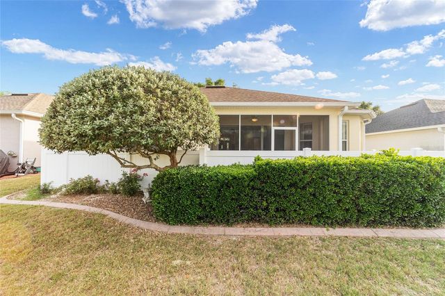 9458 SW 93RD LOOP, Ocala, FL 34481