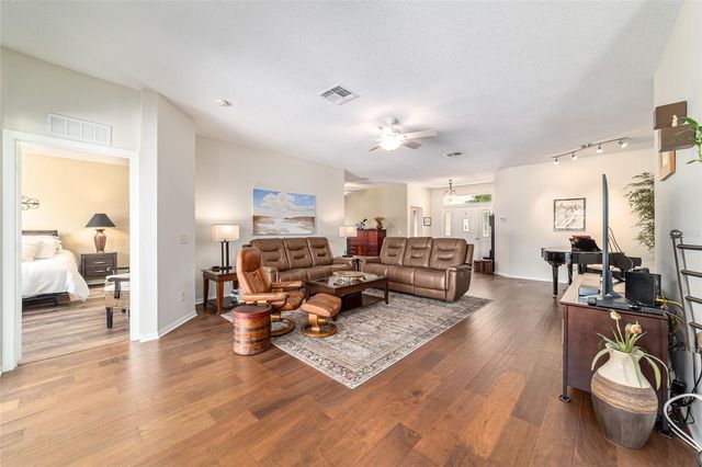 9458 SW 93RD LOOP, Ocala, FL 34481