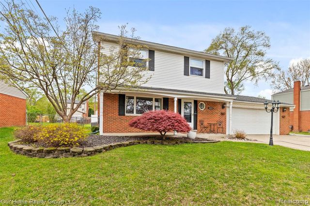 36801 Barr Street, Clinton Township, MI 48035