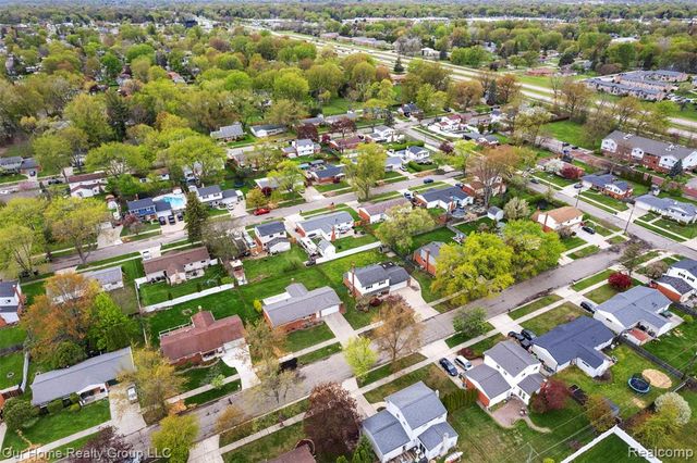 36801 Barr Street, Clinton Township, MI 48035