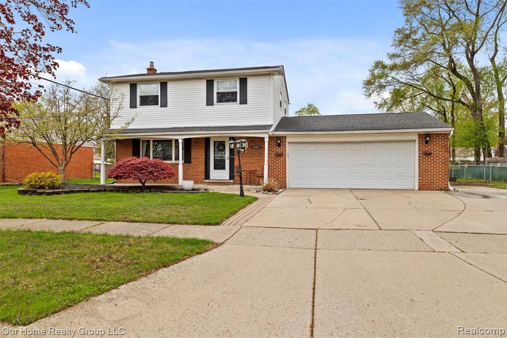 36801 Barr Street, Clinton Township, MI 48035