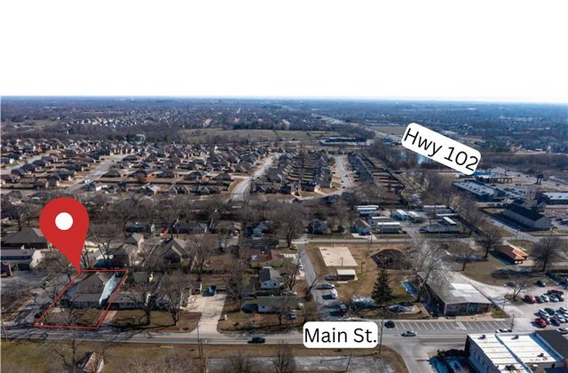 392 N Main Street, Centerton, AR 72719