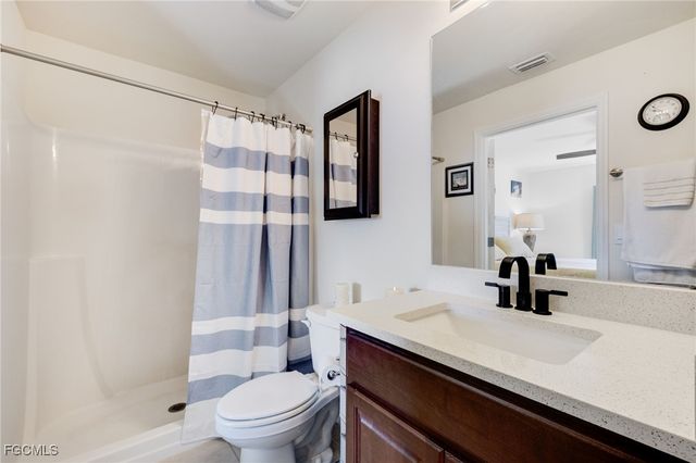 1728 S Gator CIR, Cape Coral, FL 33909