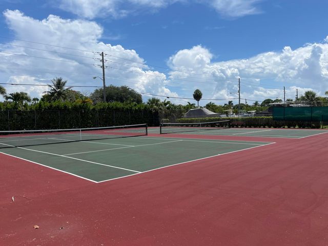 825 CENTER Street 8A, Jupiter, FL 33458