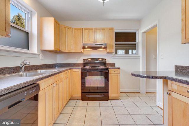 10003 PORTLAND PL, Silver Spring, MD 20901