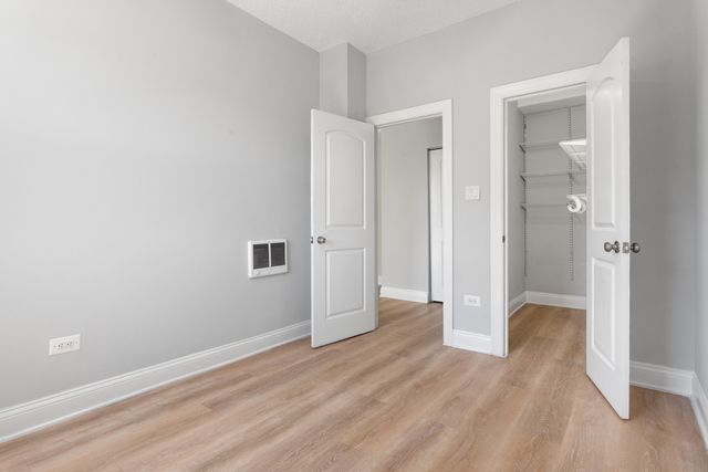 4520 N Clarendon Avenue 403, Chicago, IL 60640