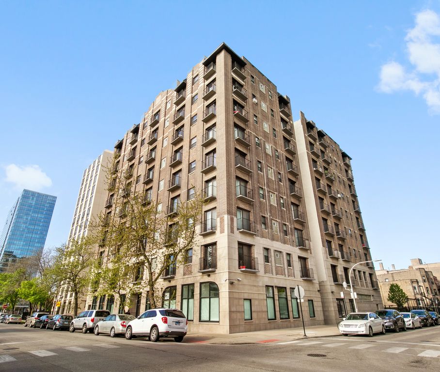 4520 N Clarendon Avenue 403, Chicago, IL 60640