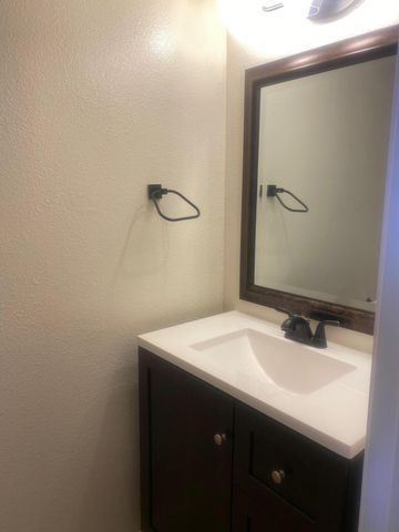 7009 Westford Place NW, Albuquerque, NM 87114