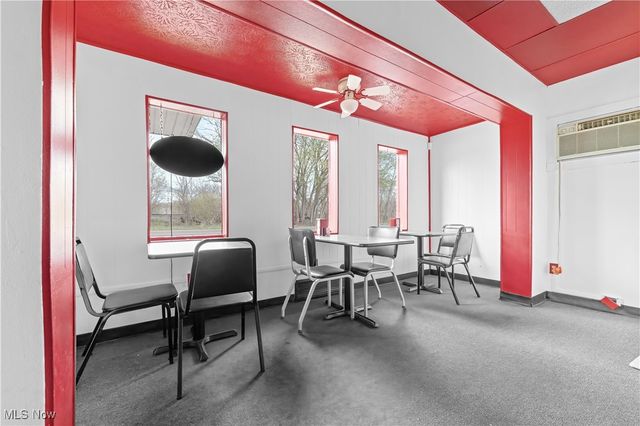 1494 Waterloo Road, Barberton, OH 44203