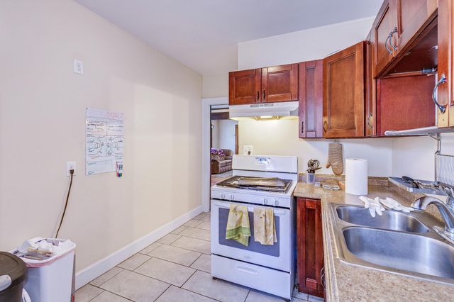 269 Oxford Street N, Saint Paul, MN 55104