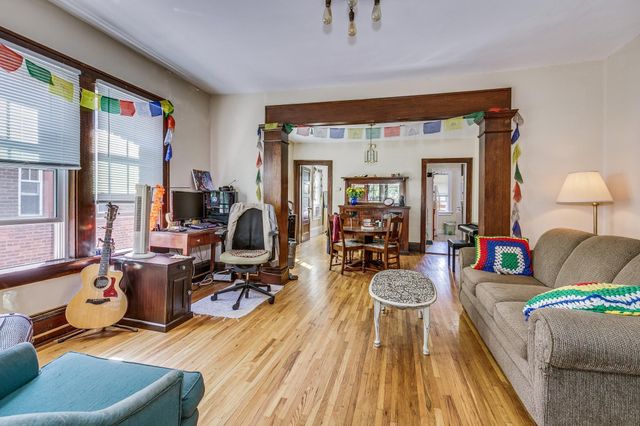 269 Oxford Street N, Saint Paul, MN 55104