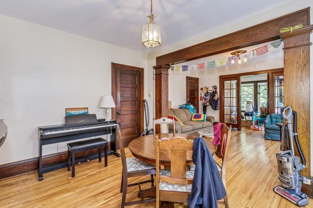 269 Oxford Street N, Saint Paul, MN 55104