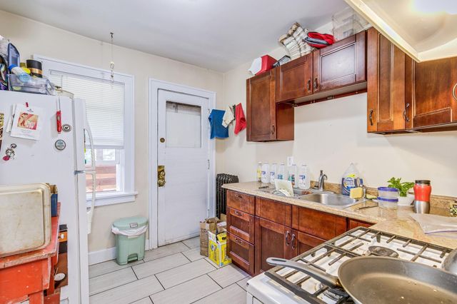 269 Oxford Street N, Saint Paul, MN 55104