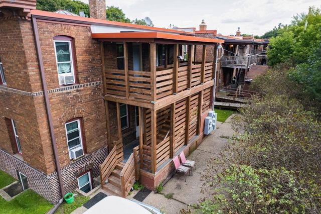 269 Oxford Street N, Saint Paul, MN 55104