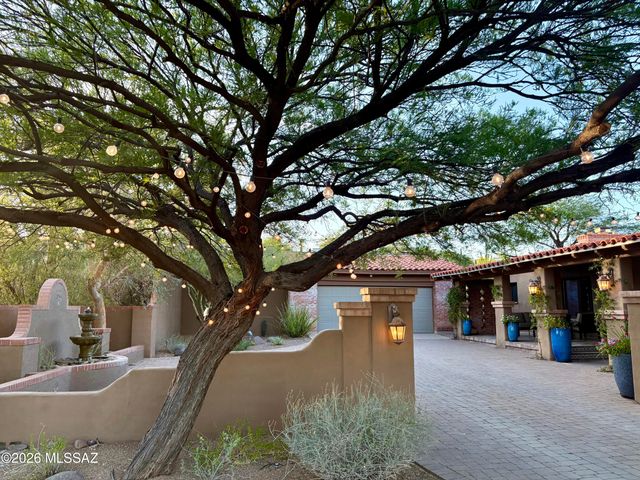 2845 E Camino A Los Vientos, Tucson, AZ 85718