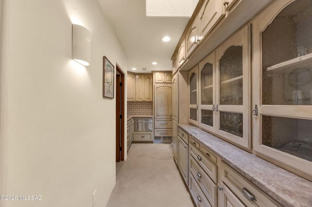 2845 E Camino A Los Vientos, Tucson, AZ 85718