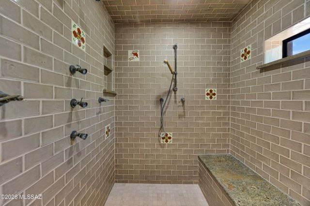 2845 E Camino A Los Vientos, Tucson, AZ 85718