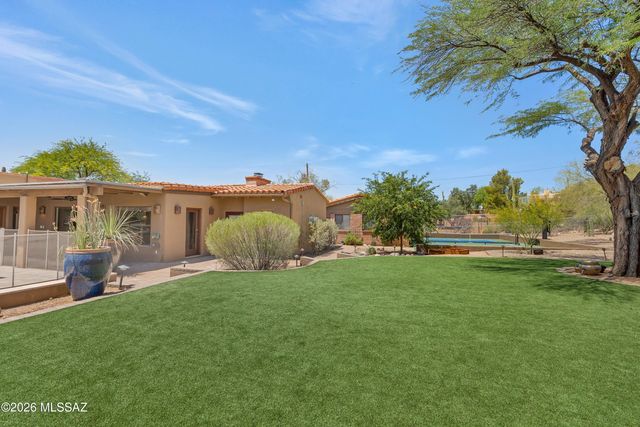 2845 E Camino A Los Vientos, Tucson, AZ 85718