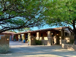 2845 E Camino A Los Vientos, Tucson, AZ 85718