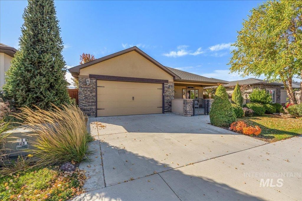 9683 W Wildbranch Dr, Star, ID 83669 photo 3
