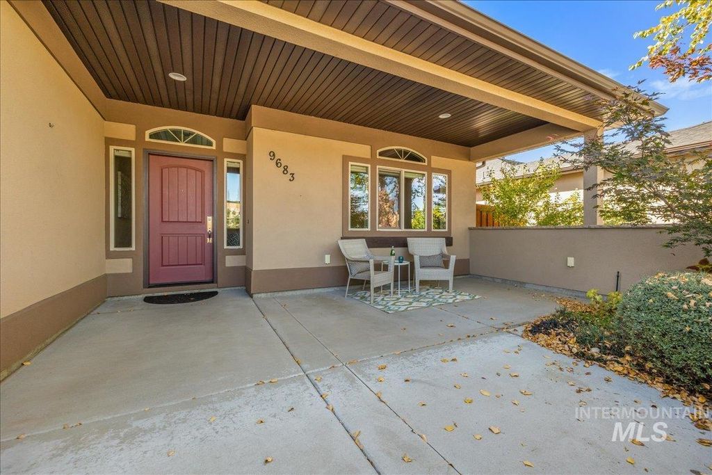 9683 W Wildbranch Dr, Star, ID 83669 photo 5