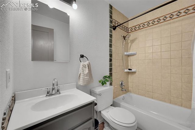 6770 Dublin Terrace, Colorado Springs, CO 80918