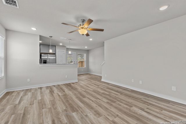 176 Bonnie Bend, San Antonio, TX 78253