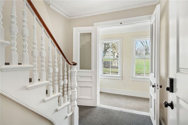 427 Spring Street 1, Newport, RI 02840